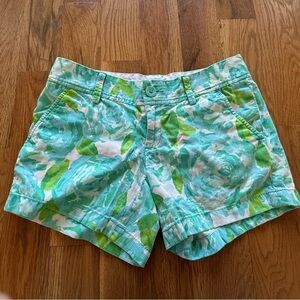 Lilly Pulitzer Callahan Blue Green Rose  Women's Shorts - Size 2